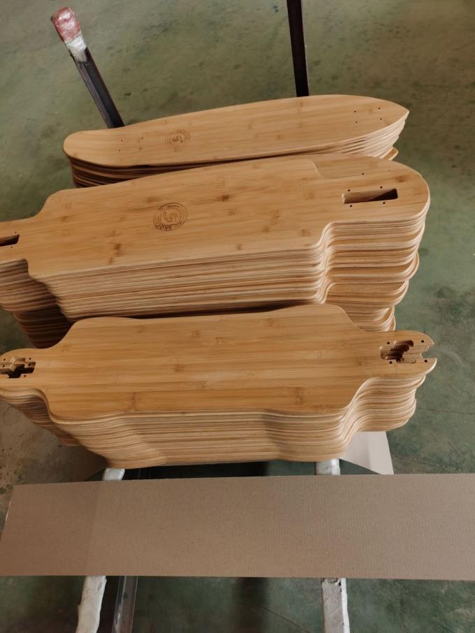 تصميم جديد بيع بالجملة 7 Ply Maple Land Cruiser سرفسكيت سكراتبورد الكبار 4