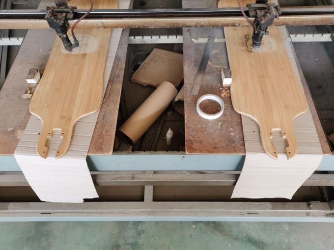 2023 Hot Wholesale 7ply Maple Wood Professional Double Kick Skateboard
